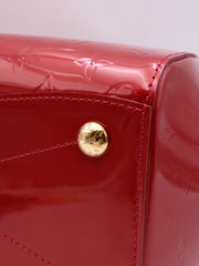 LOUIS VUITTON Monogram Vernis Montana - Red