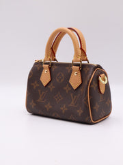 LOUIS VUITTON Nano Speedy