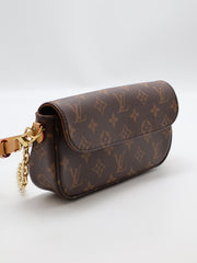 LOUIS VUITTON Wallet on Chain Ivy