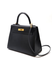 HERMES Kelly 28 - Noir with Gold Hardware
