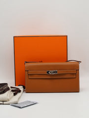 HERMES Kelly To Go - Gold with Palladium Hardware [K]