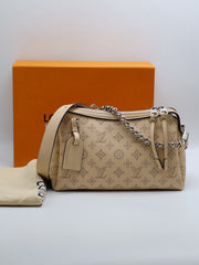 LOUIS VUITTON Hand It All PM - Cream