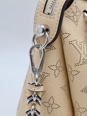 LOUIS VUITTON Hand It All PM - Cream