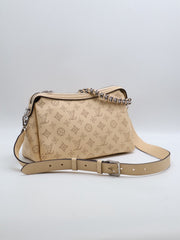 LOUIS VUITTON Hand It All PM - Cream