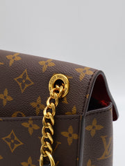 LOUIS VUITTON Passy Messenger