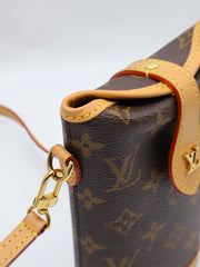 LOUIS VUITTON Fold Me Pouch