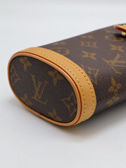 LOUIS VUITTON Fold Me Pouch