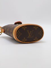 LOUIS VUITTON Fold Me Pouch