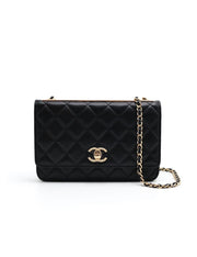 CHANEL Trendy CC Wallet on Chain - Black with Gold Hardware