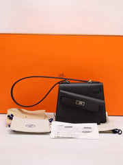 HERMES Kelly En Desordre 20 - Noir with Palladium Hardware [W]