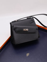 HERMES Kelly En Desordre 20 - Noir with Palladium Hardware [W]