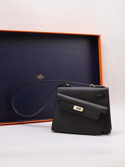 HERMES Kelly En Desordre 20 - Noir with Palladium Hardware [W]