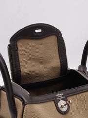HERMES Mini Lindy II - Mousse/Bai Brun with Palladium Hardware [G]