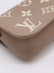 LOUIS VUITTON Nano Diane - Dove and Cream