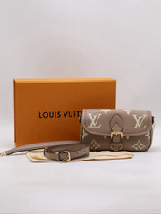 LOUIS VUITTON Nano Diane - Dove and Cream