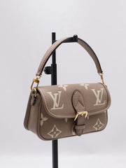 LOUIS VUITTON Nano Diane - Dove and Cream