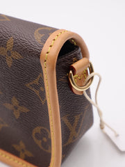 LOUIS VUITTON Nano Diane