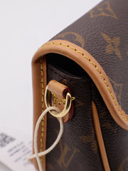 LOUIS VUITTON Nano Diane