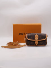 LOUIS VUITTON Nano Diane