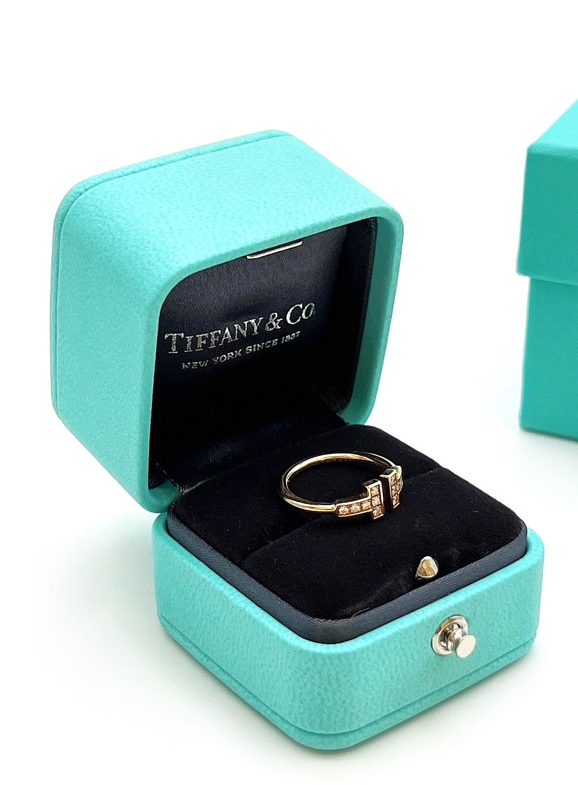 【二手商品】Tiffany&amp;Co Tiffany T系列戒指 - 0.13carat